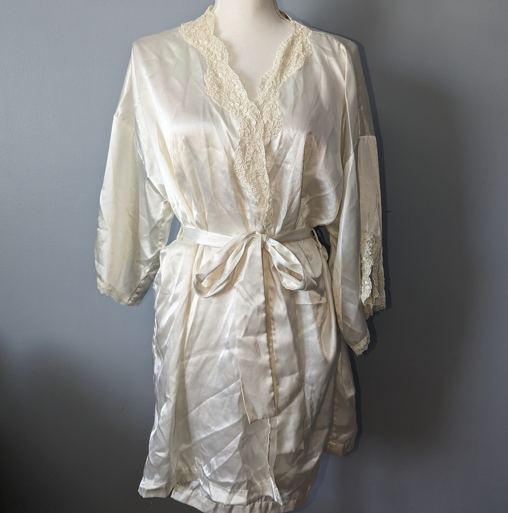 Victoria's secret 90s robe